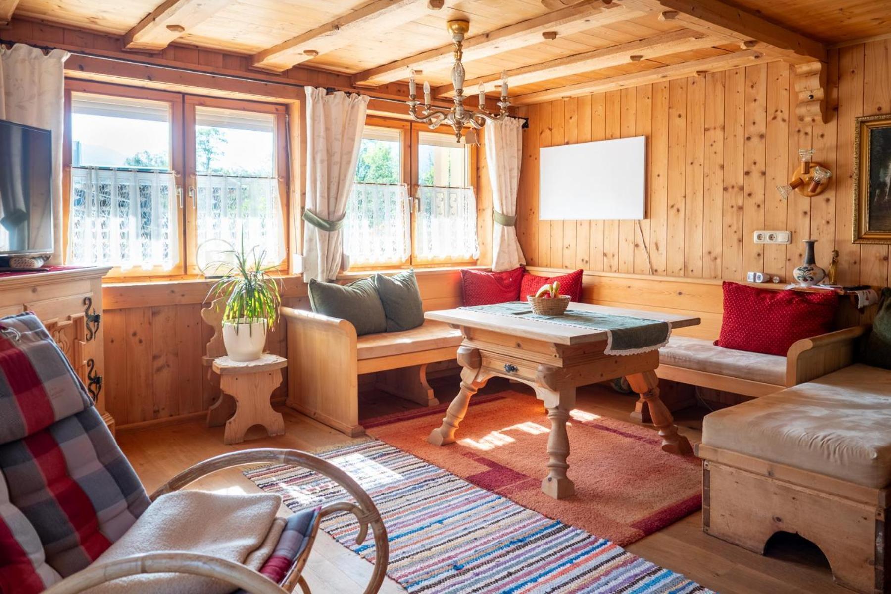 Ferienwohnung Alte Bildhauerei Aurach bei Kitzbuehel Exterior foto