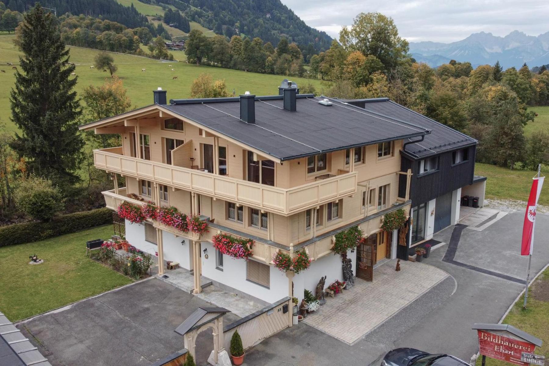 Ferienwohnung Alte Bildhauerei Aurach bei Kitzbuehel Exterior foto