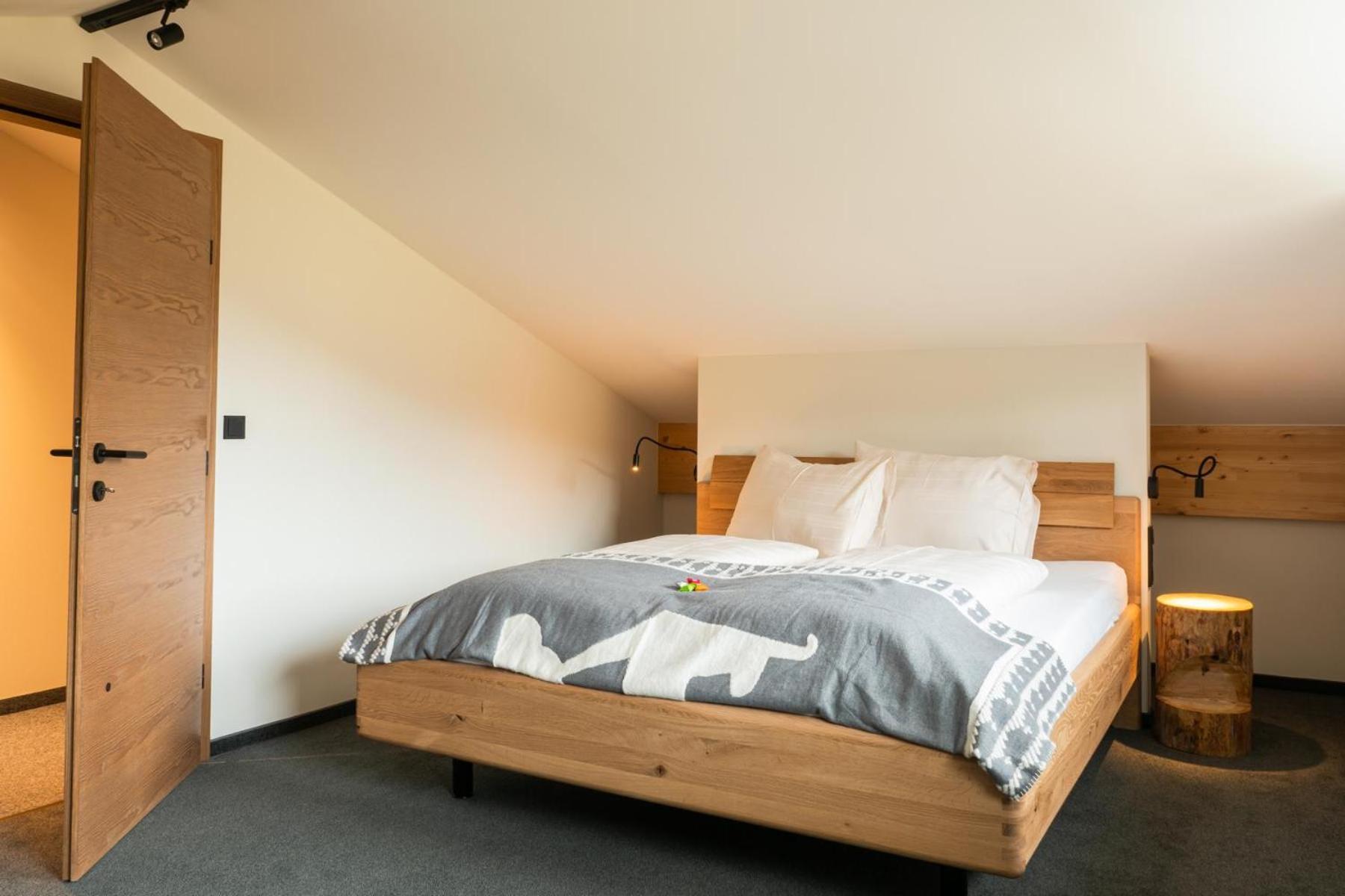 Ferienwohnung Alte Bildhauerei Aurach bei Kitzbuehel Exterior foto